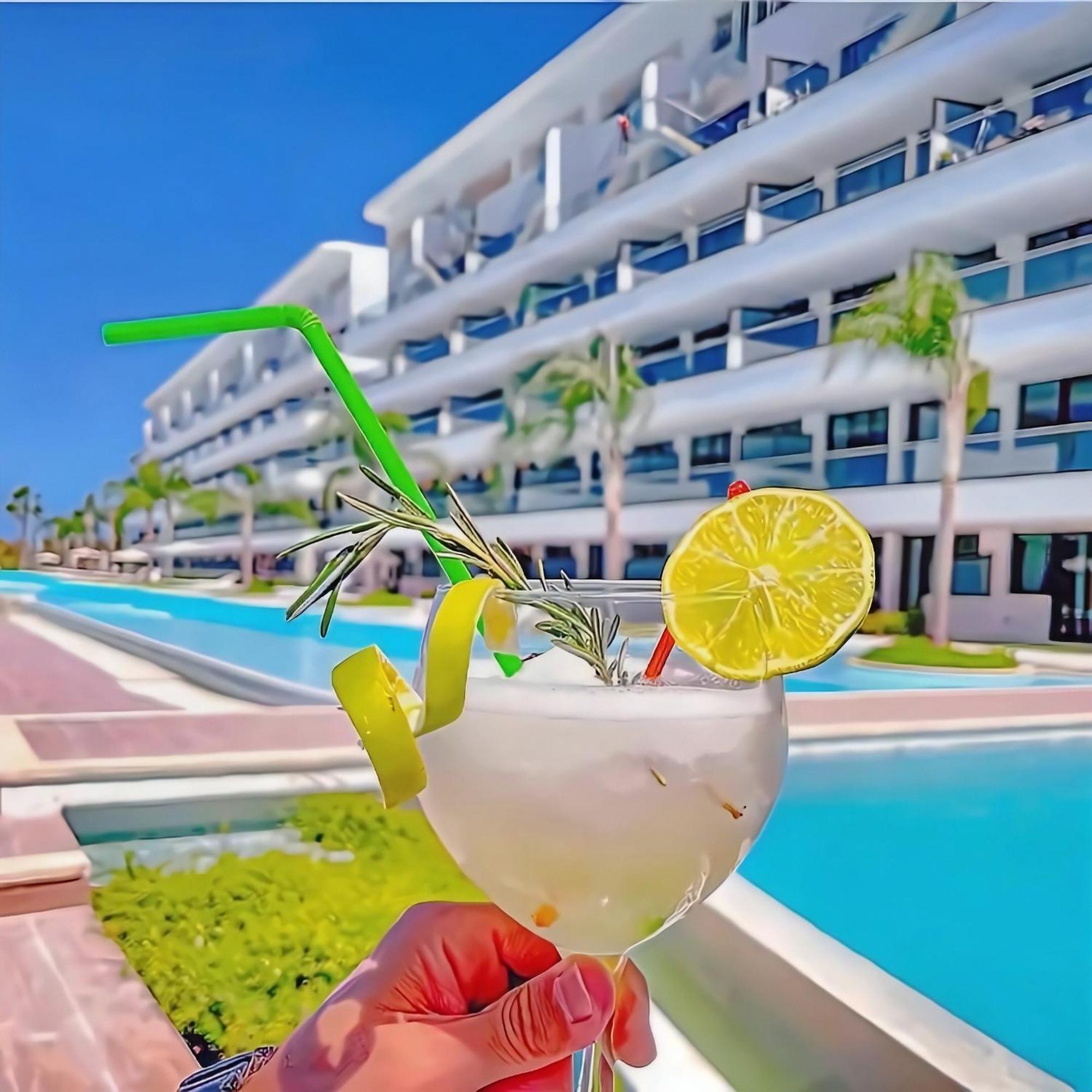 Apartamento Trendy, Airport Trans Punta Cana Exterior photo